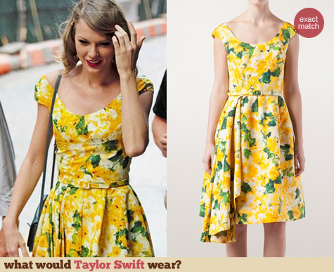 Oscar de la Renta Floral Pleated Dress worn by Taylor Swift