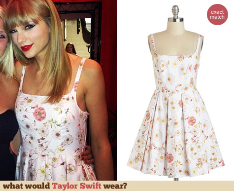 Taylor Swift Fashion: ModCloth BB Dakota Whispering Blossom dress worn at Club Red in Toronto