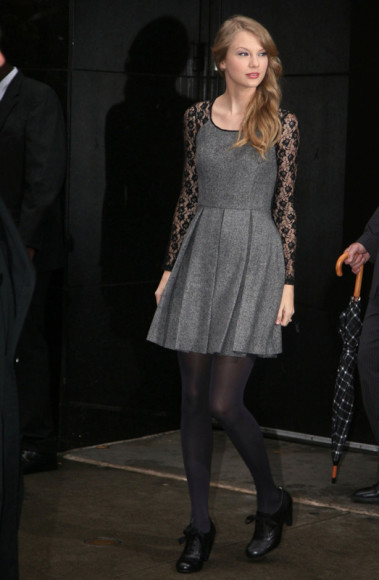Taylor's grey dress on Good Morning America