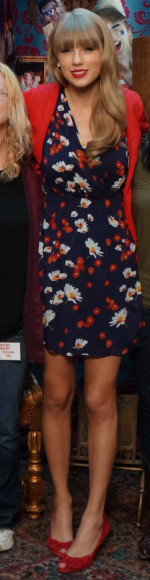 Taylor Swift's blue floral wrap dress at Sony event