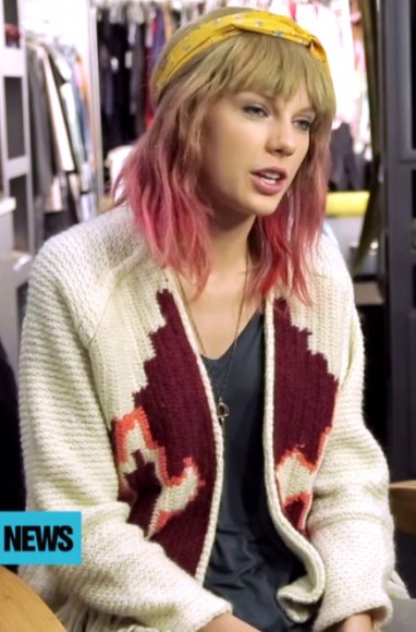 Taylor Swift's geometric cardigan on MTV